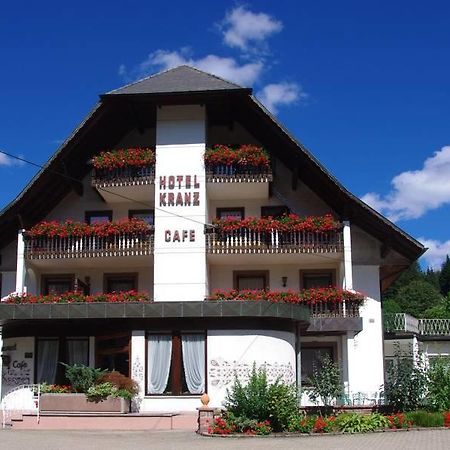 Zum Kranz Garni Hotel Bad Rippoldsau-Schapbach Eksteriør billede
